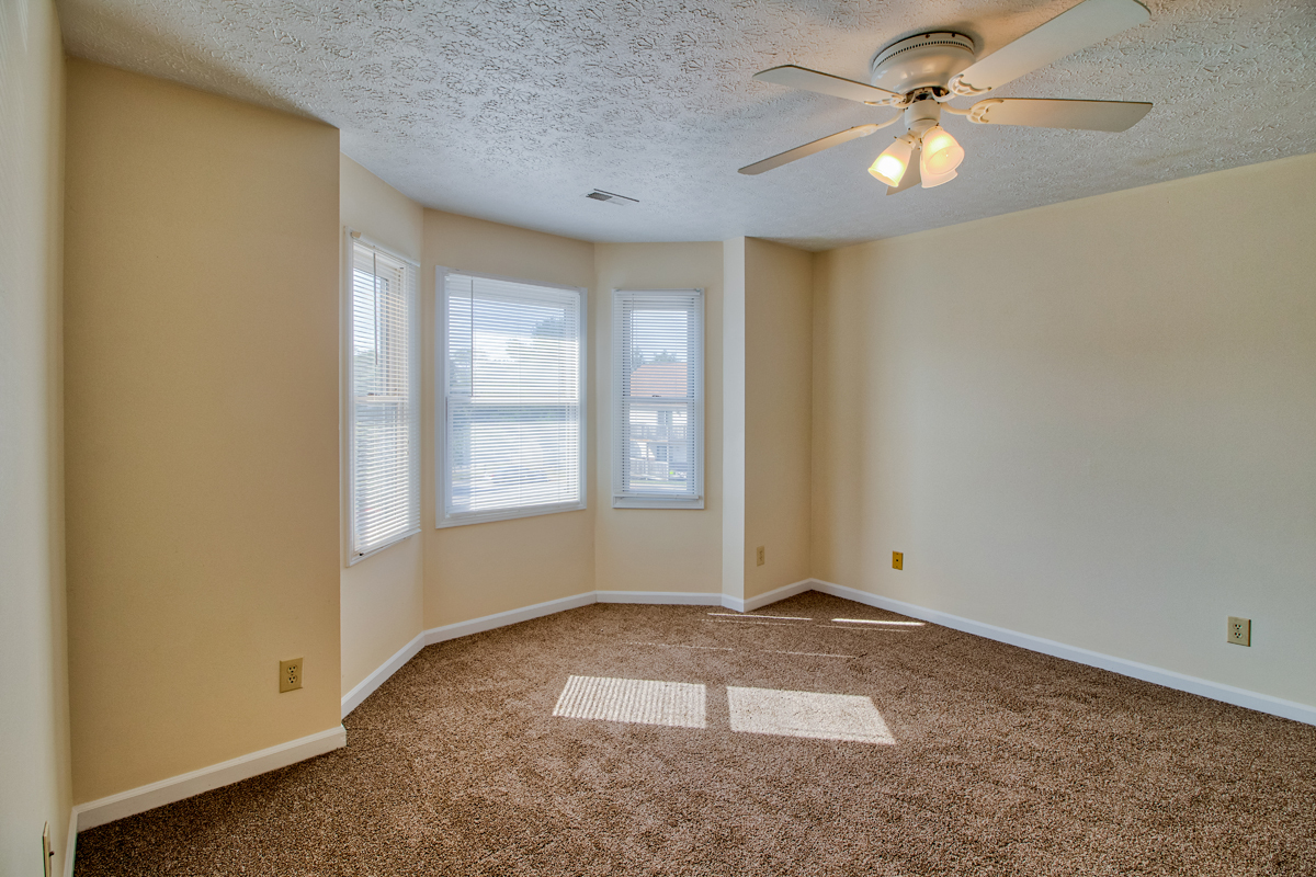 Bloomington, IN Apartments Walnut Springs Home