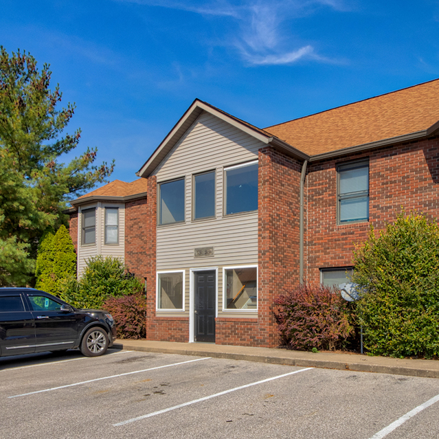 Walnut Springs - Ample Resident Parking