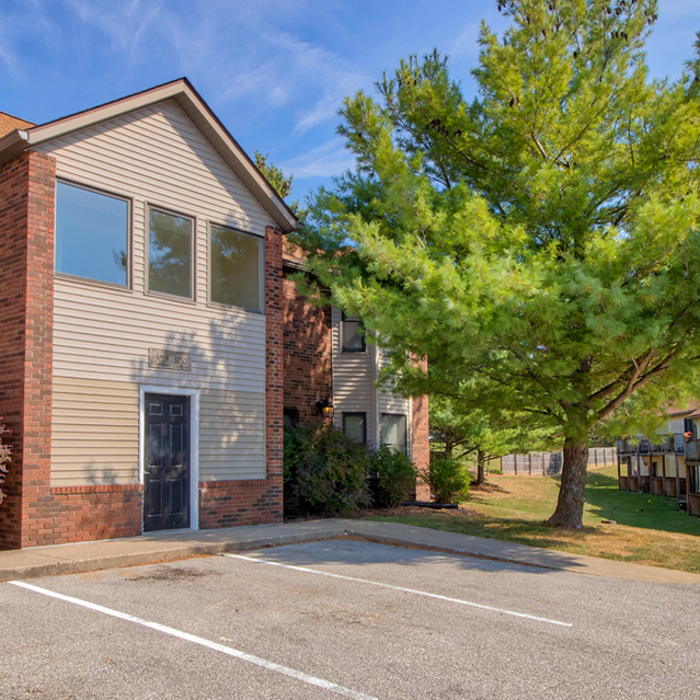 Walnut Springs - Ample Resident Parking
