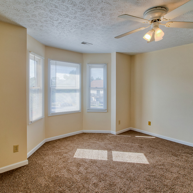 Walnut Springs - Home office with gorgeous built-ins